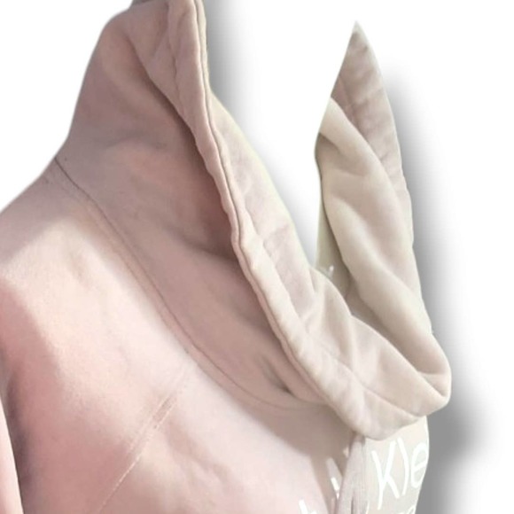 Calvin Klein Crow Neck Sweatshirt - Picture 10 of 11